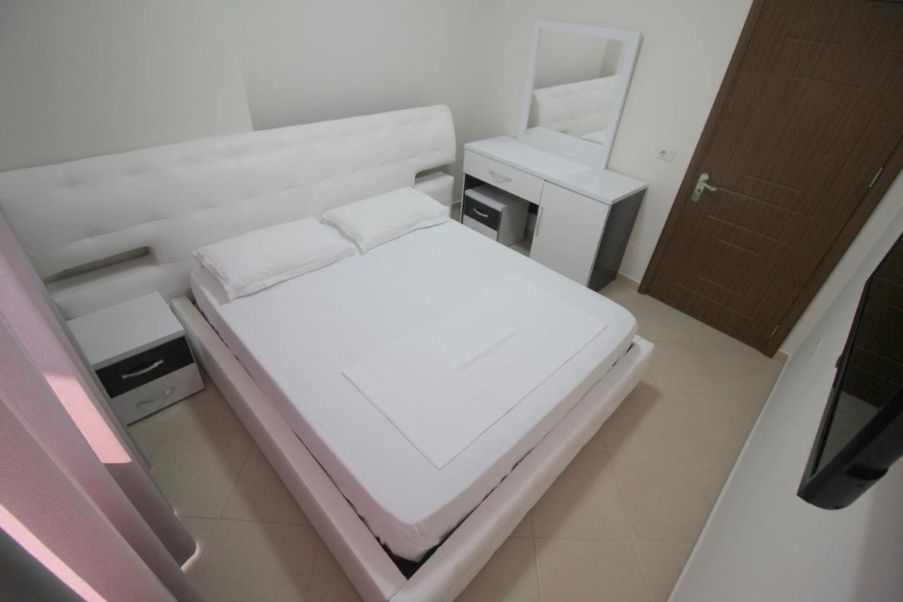 Klajdi Apartaments ซารานเดอ ภายนอก รูปภาพ