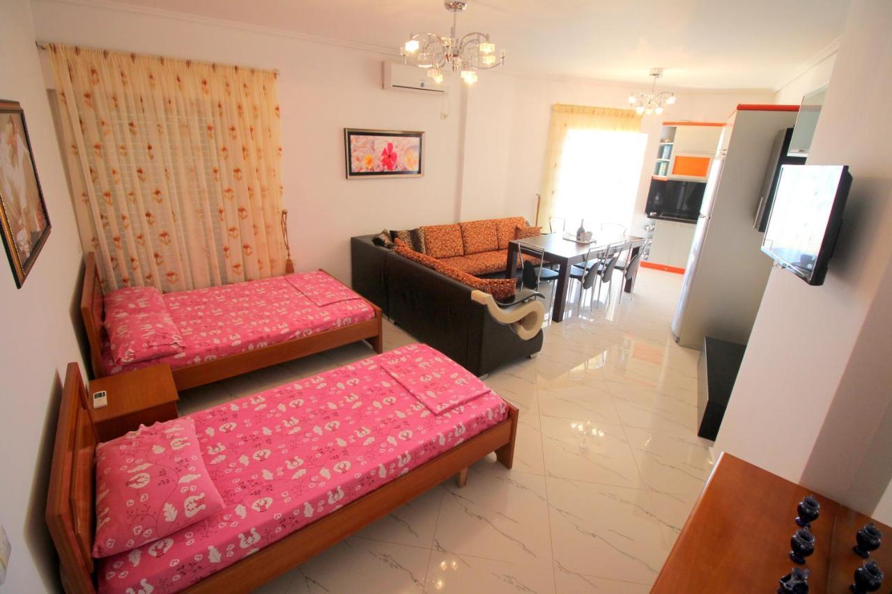 Klajdi Apartaments ซารานเดอ ภายนอก รูปภาพ